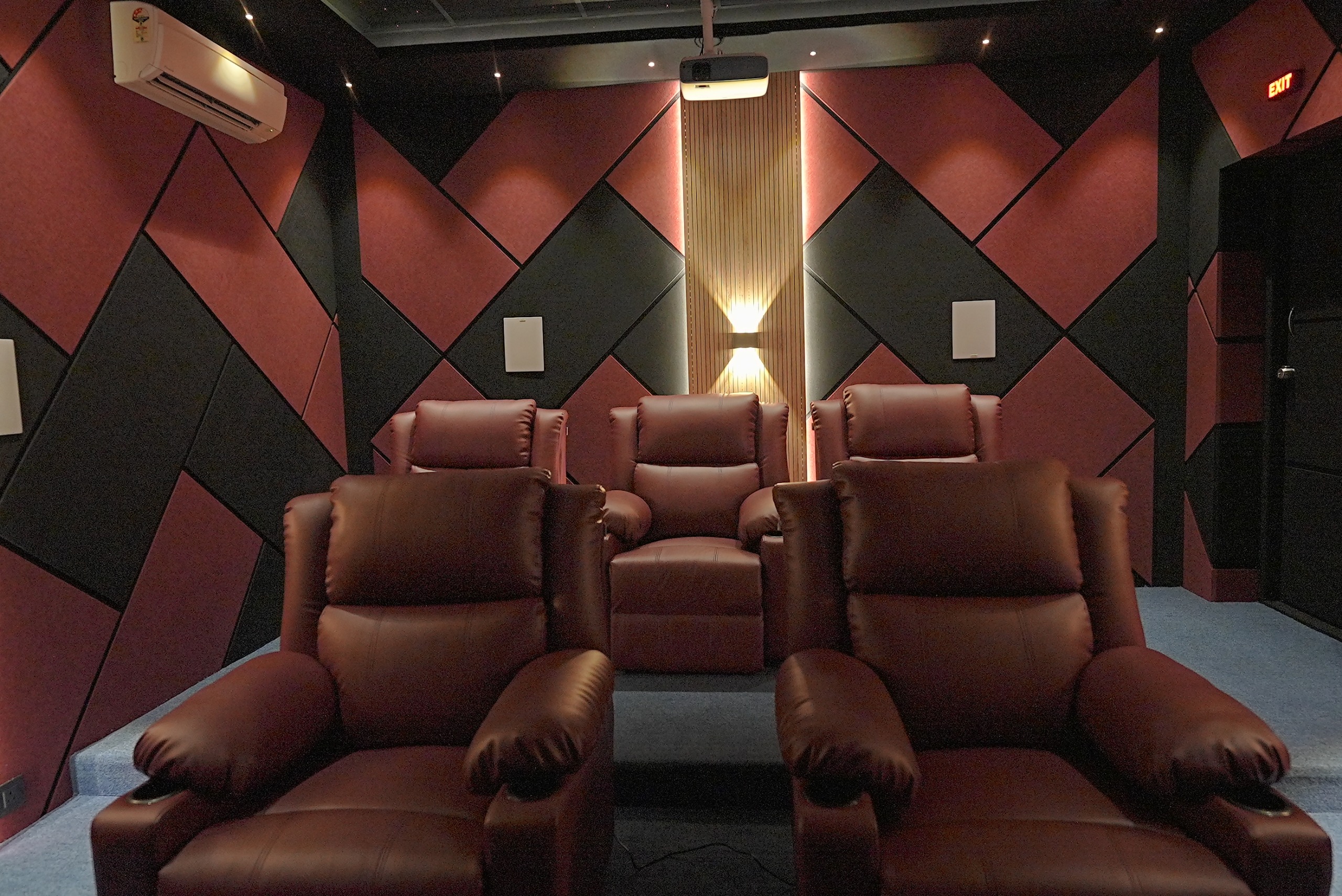 Home theatre 