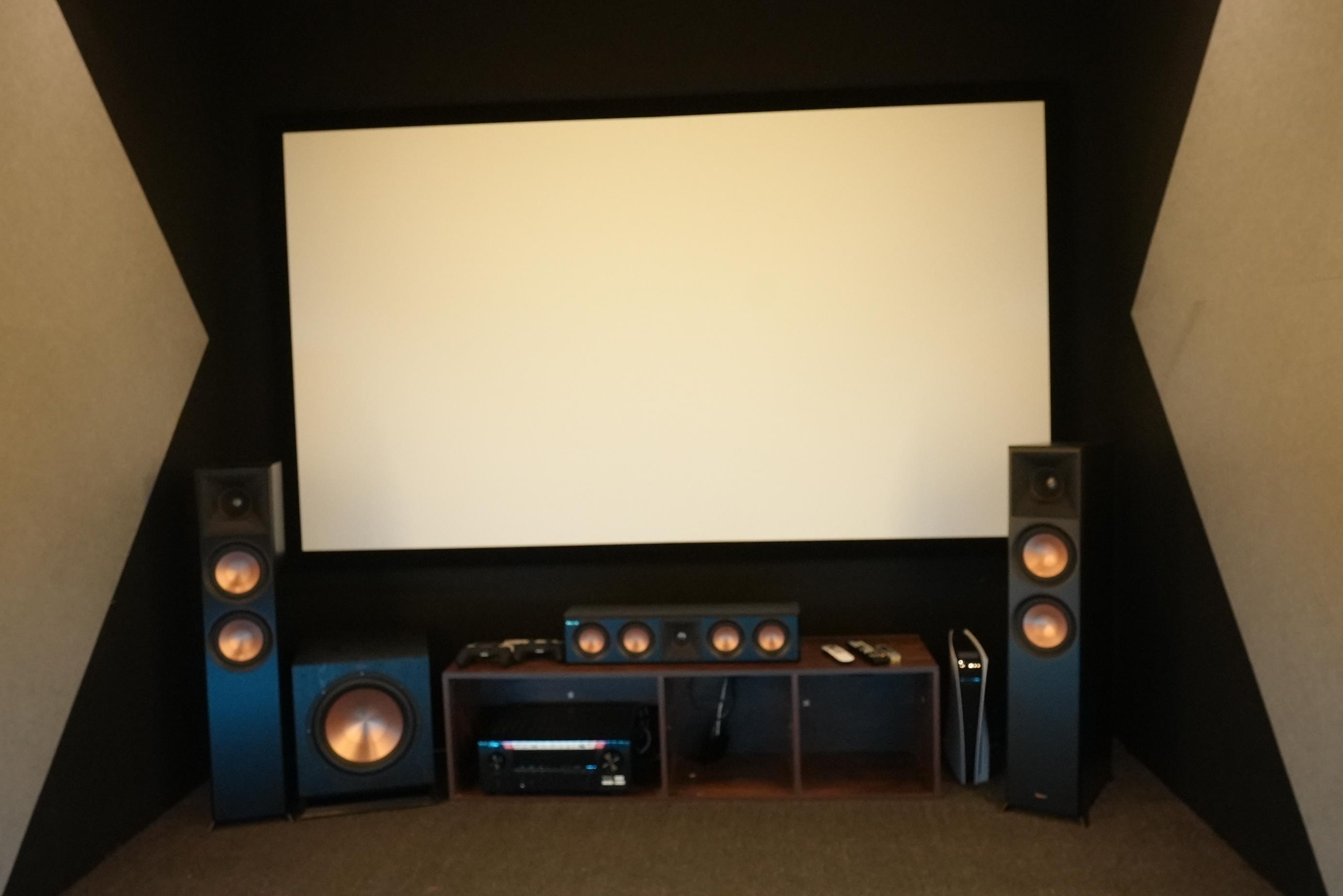 Home theatre 